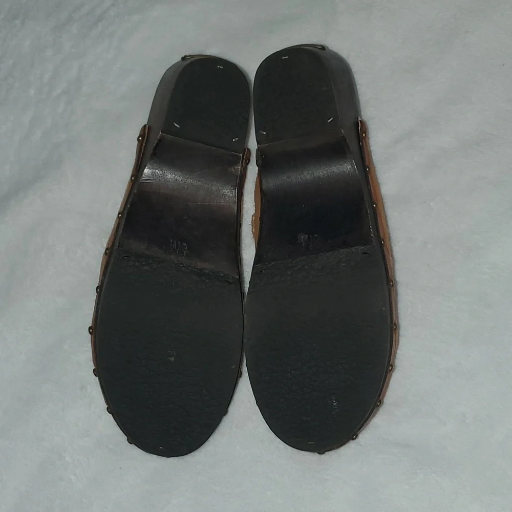 Michael Kors Rye Fringed Suede Studded Platform Clogs Size 8 - Picture 2 of 12